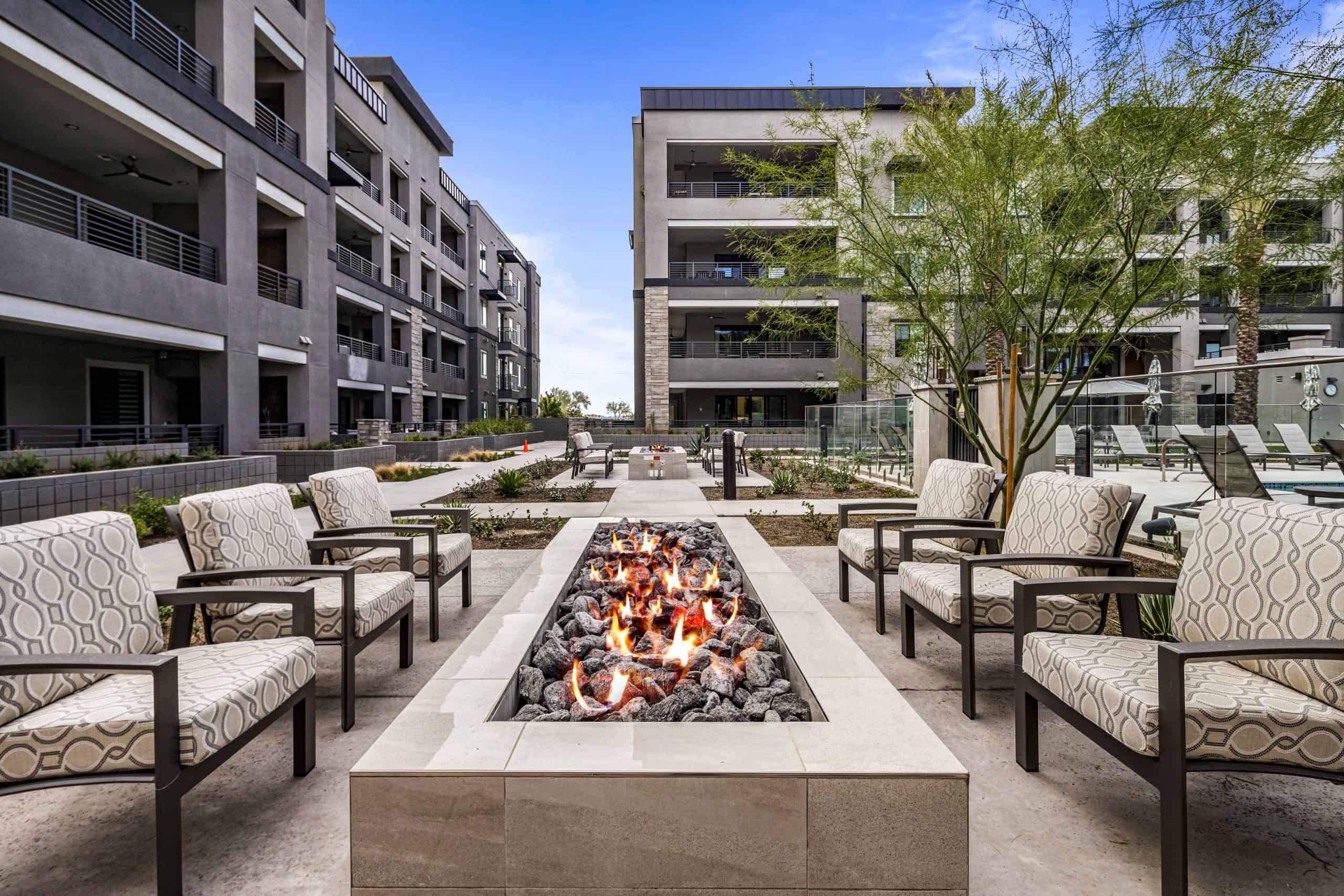 Luxe Events – Save the Date